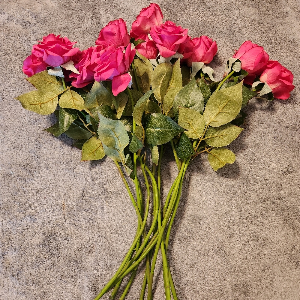 12 stems Real touch artificial roses, hot pink